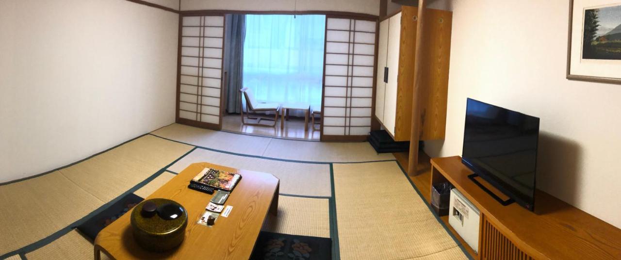 The Gran Resort Elegante Awajishima Экстерьер фото