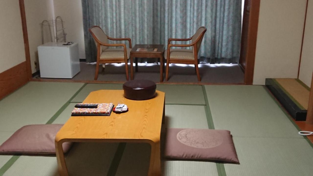 The Gran Resort Elegante Awajishima Экстерьер фото