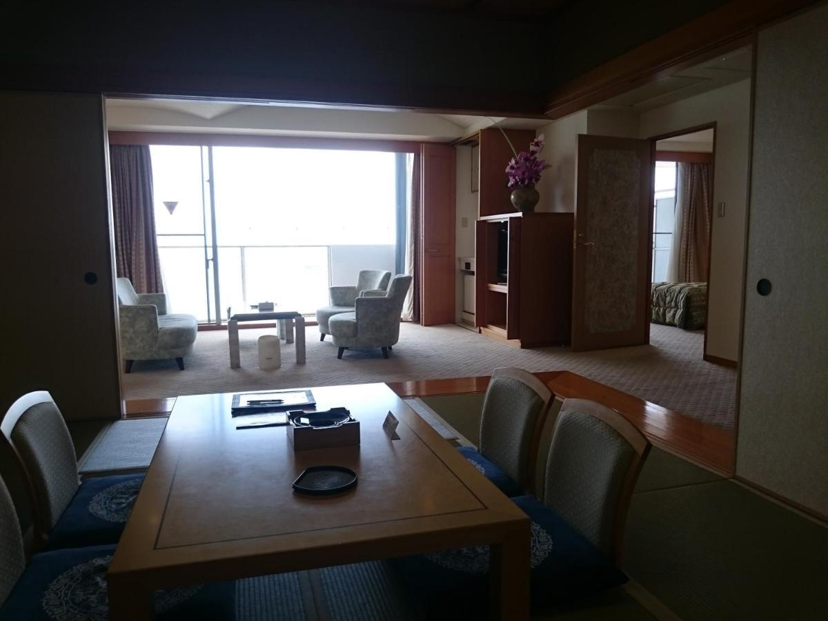 The Gran Resort Elegante Awajishima Экстерьер фото