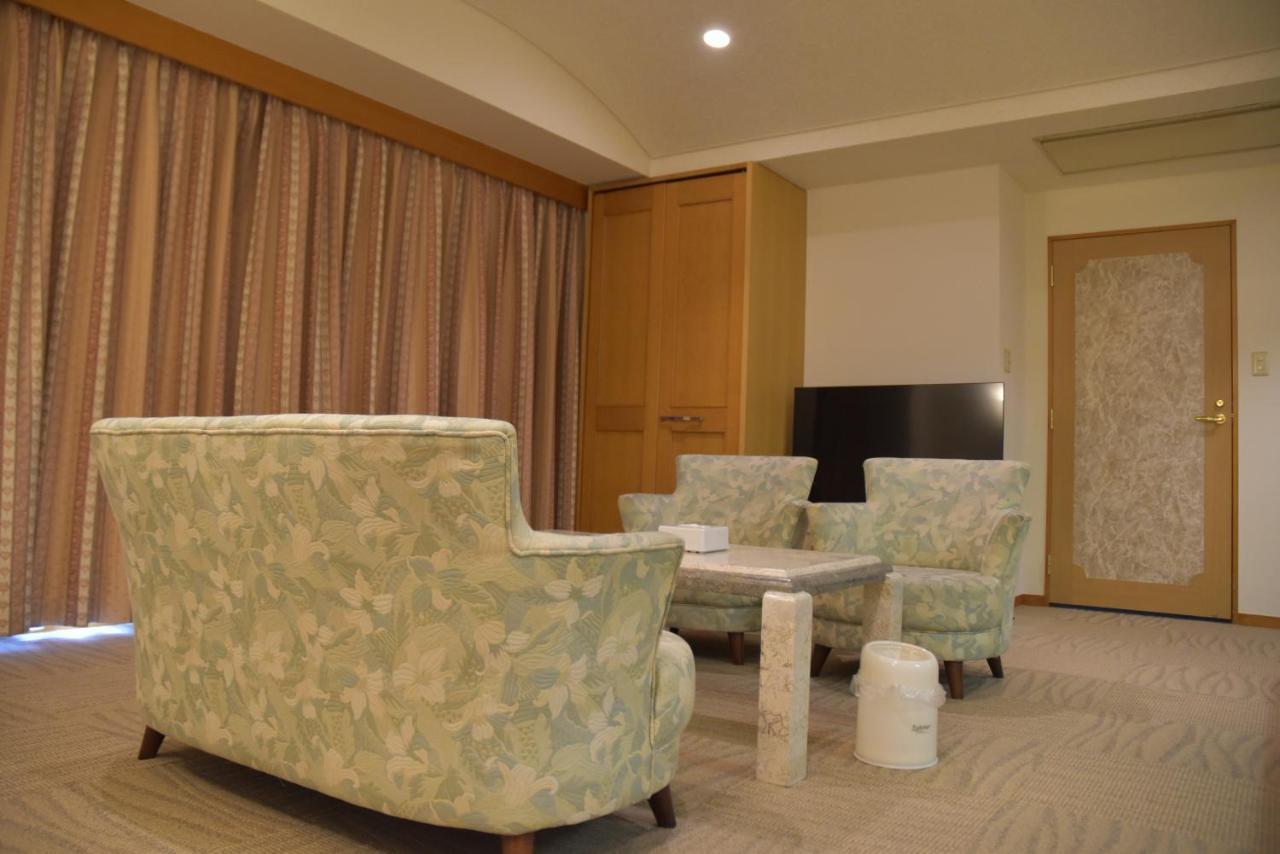 The Gran Resort Elegante Awajishima Экстерьер фото