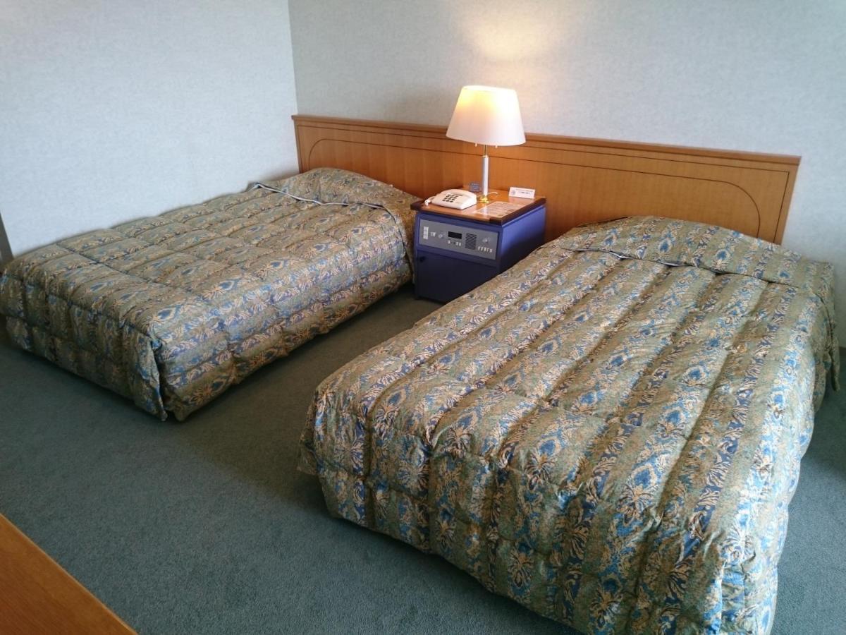 The Gran Resort Elegante Awajishima Экстерьер фото